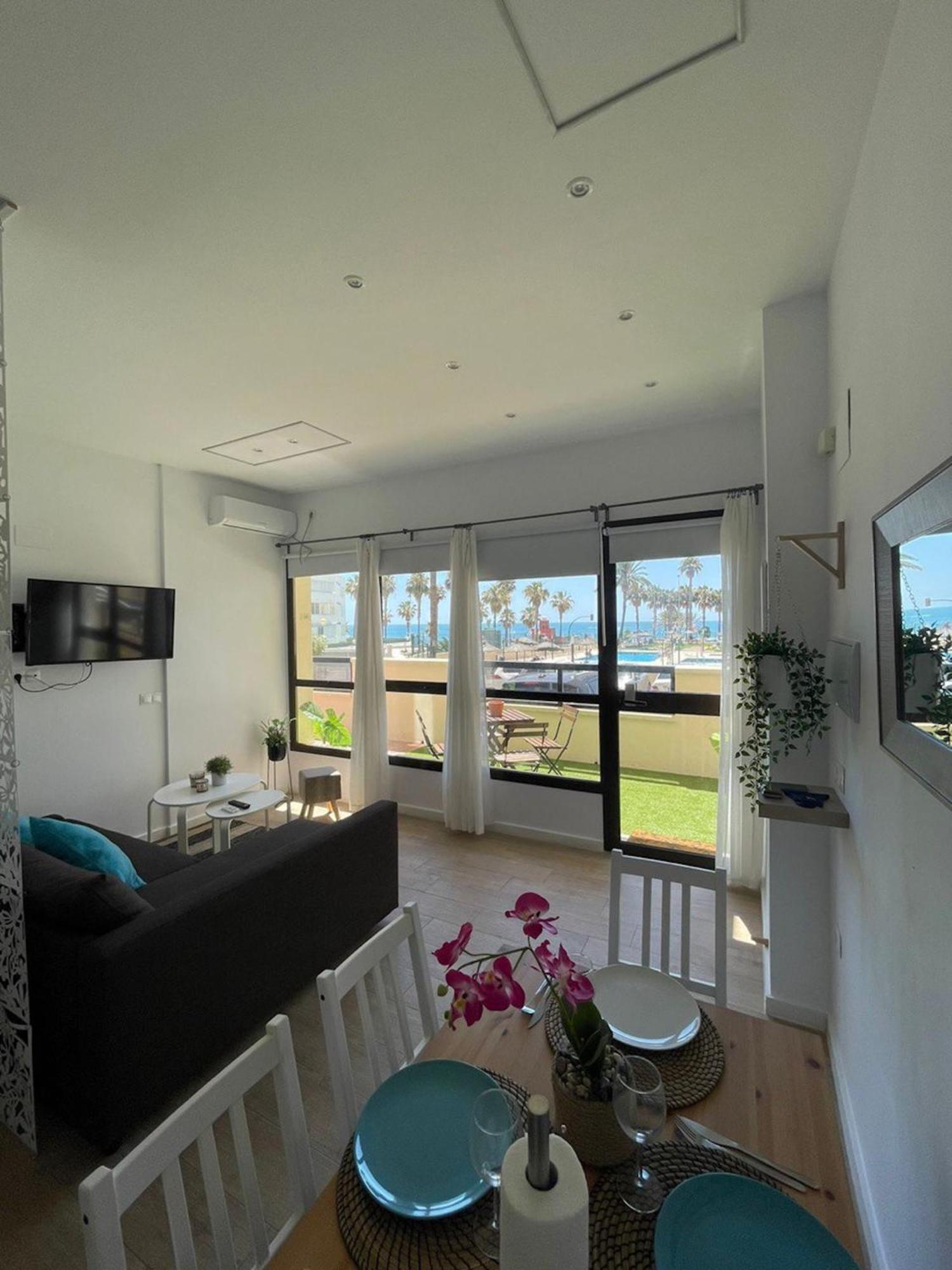 H2m Aloha Playa 1st Line Terrace And Pool Appartement *