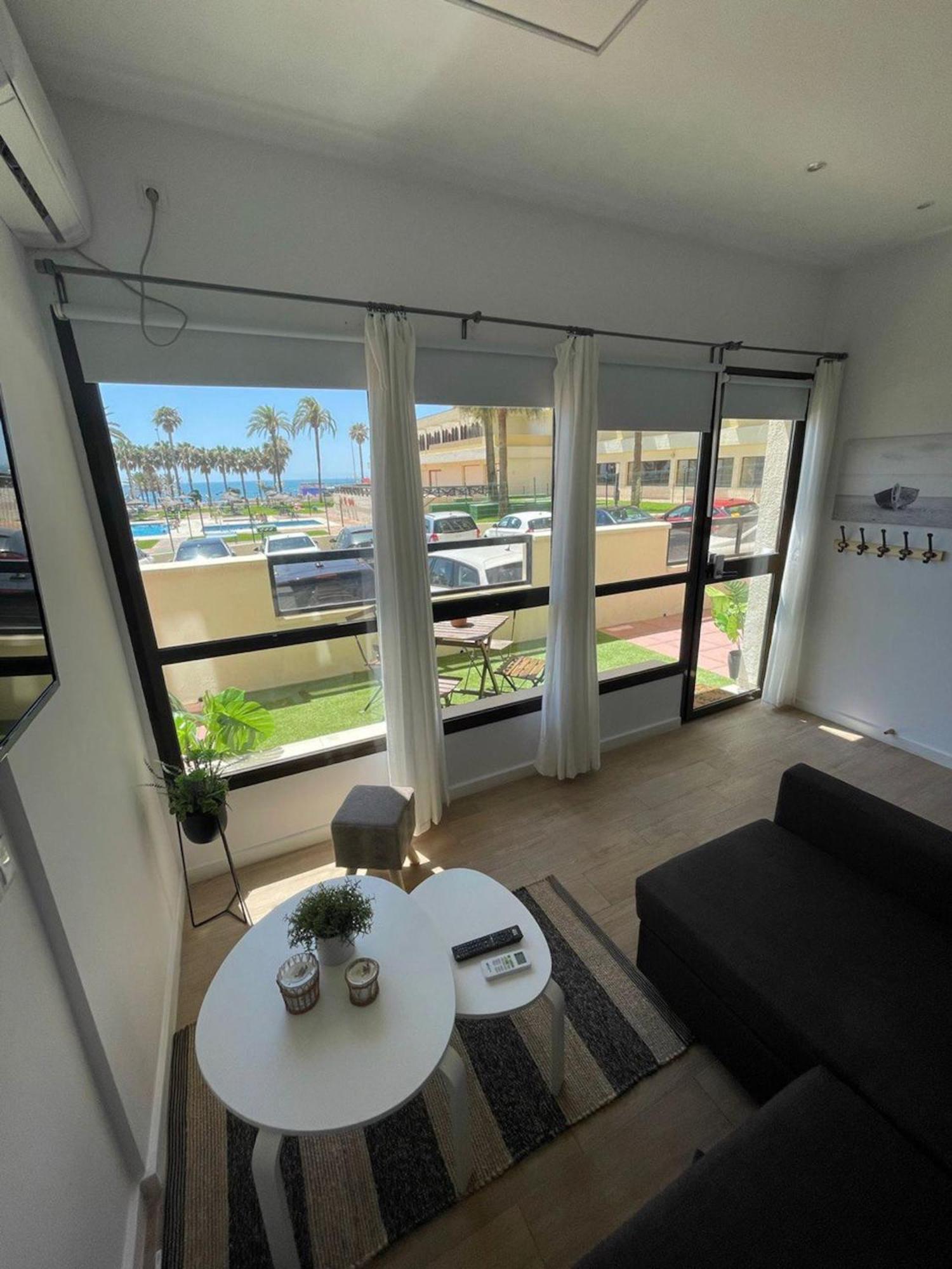 H2m Aloha Playa 1st Line Terrace And Pool Appartement Benalmádena